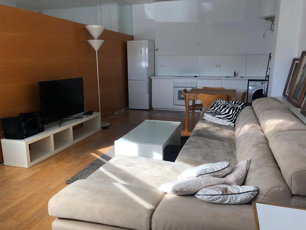 Estudio Acogedor Renfe อาลิกันเต ภายนอก รูปภาพ